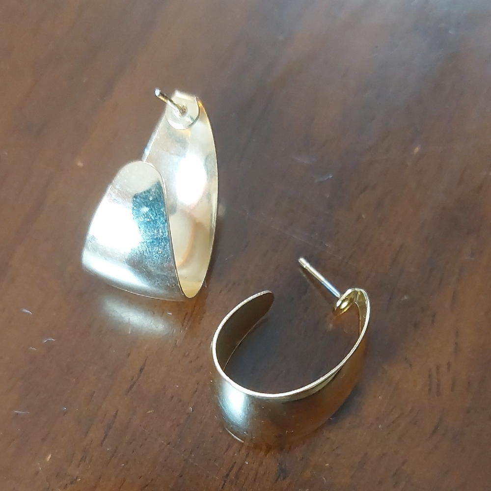 Gold Tone Wide J Hoop Pierced Earrings
